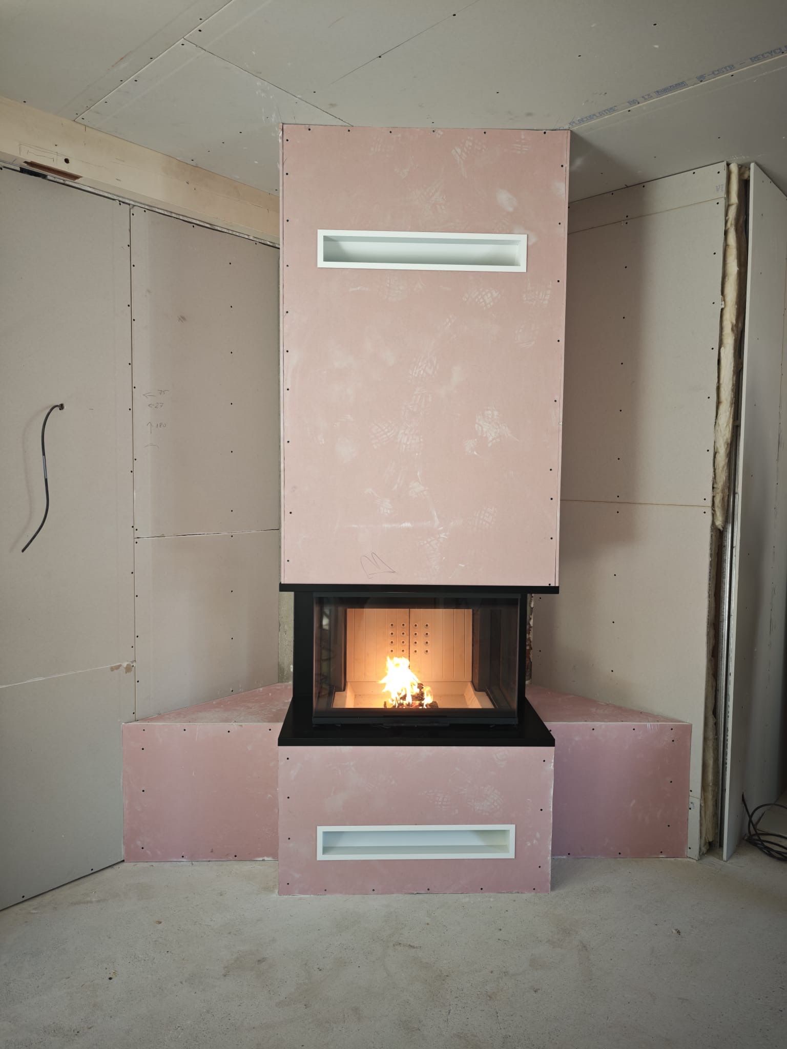 Création cheminée premium